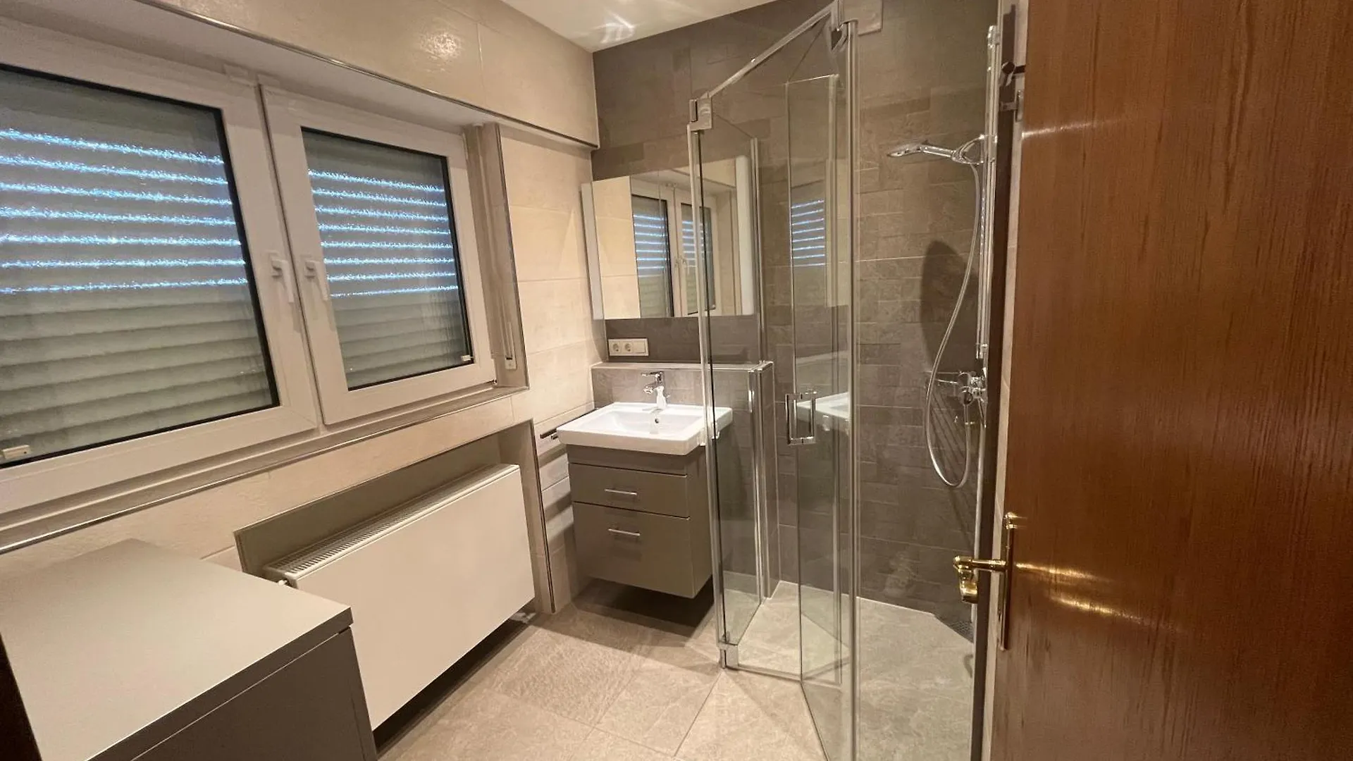 Maison Riz Royal Petange 0*,  Luxembourg